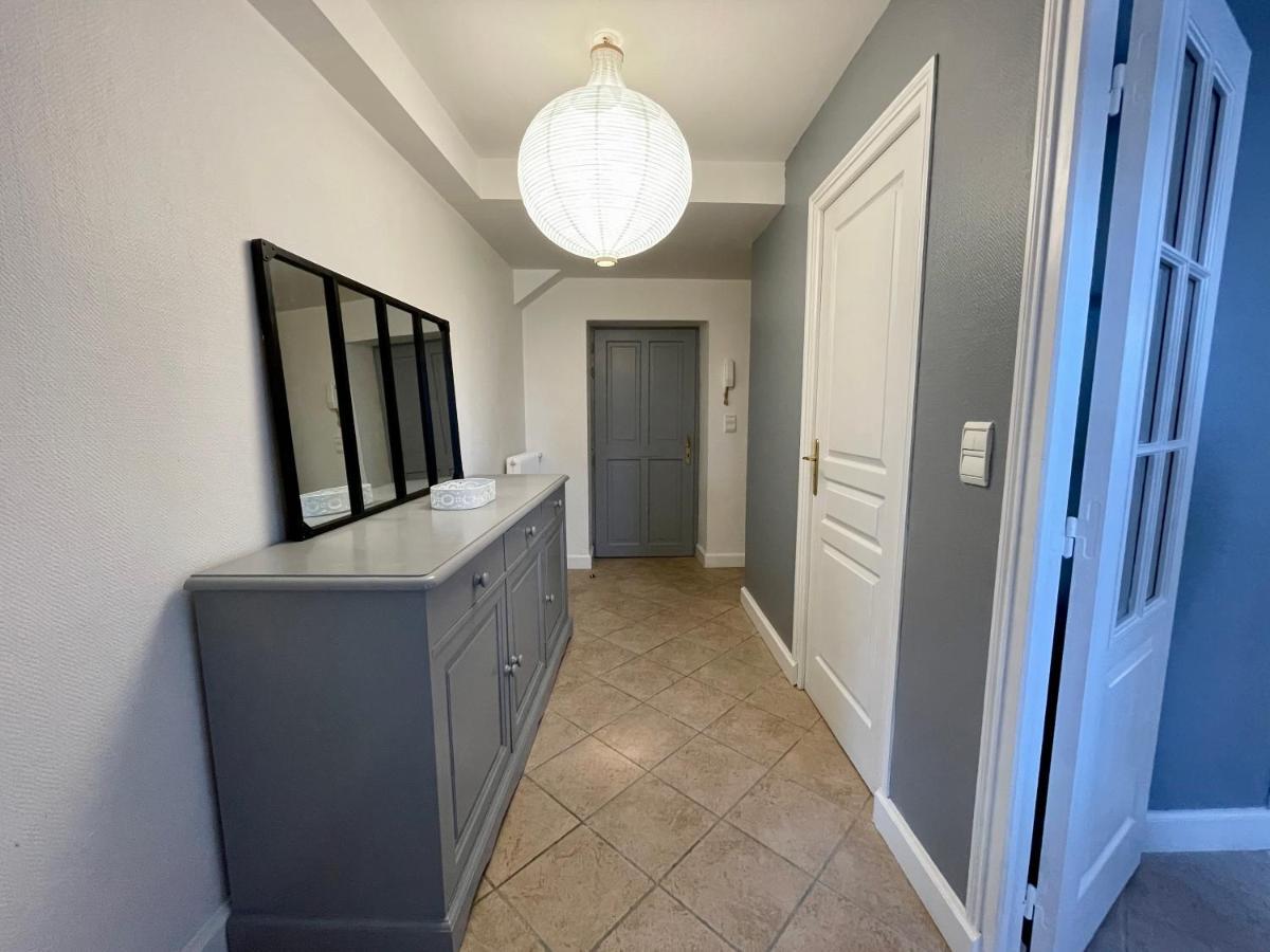 Le Monastere Apartment Bayeux Bagian luar foto