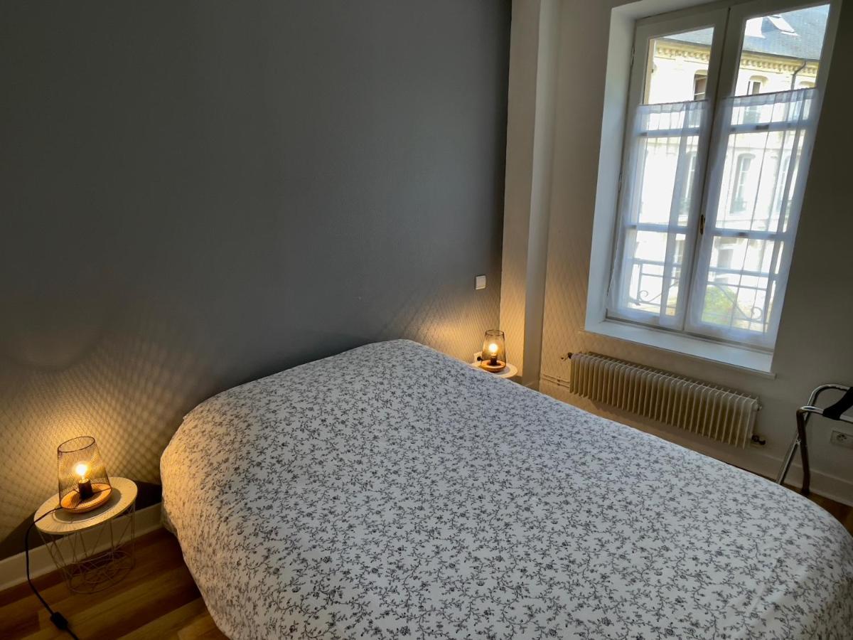 Le Monastere Apartment Bayeux Bagian luar foto
